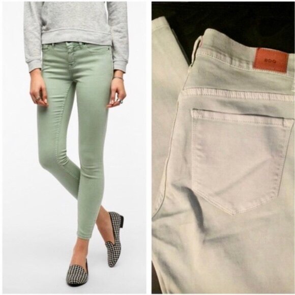 jeans with 3 red lines on back pocket